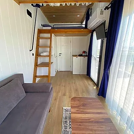Lavira Tiny House Village 酒店 2*